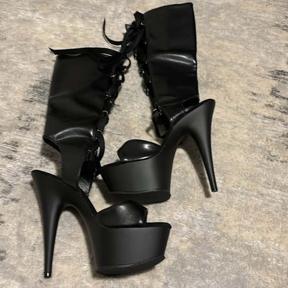 Women’s Black Platform Stiletto Open Lace Up Boots - Picture 11 of 14